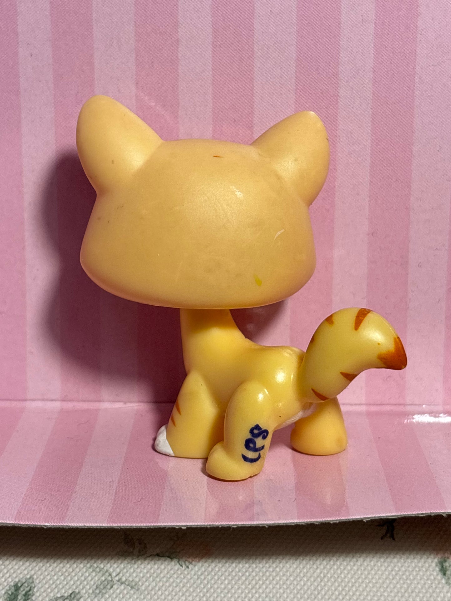 LPS Walking Cat #1572