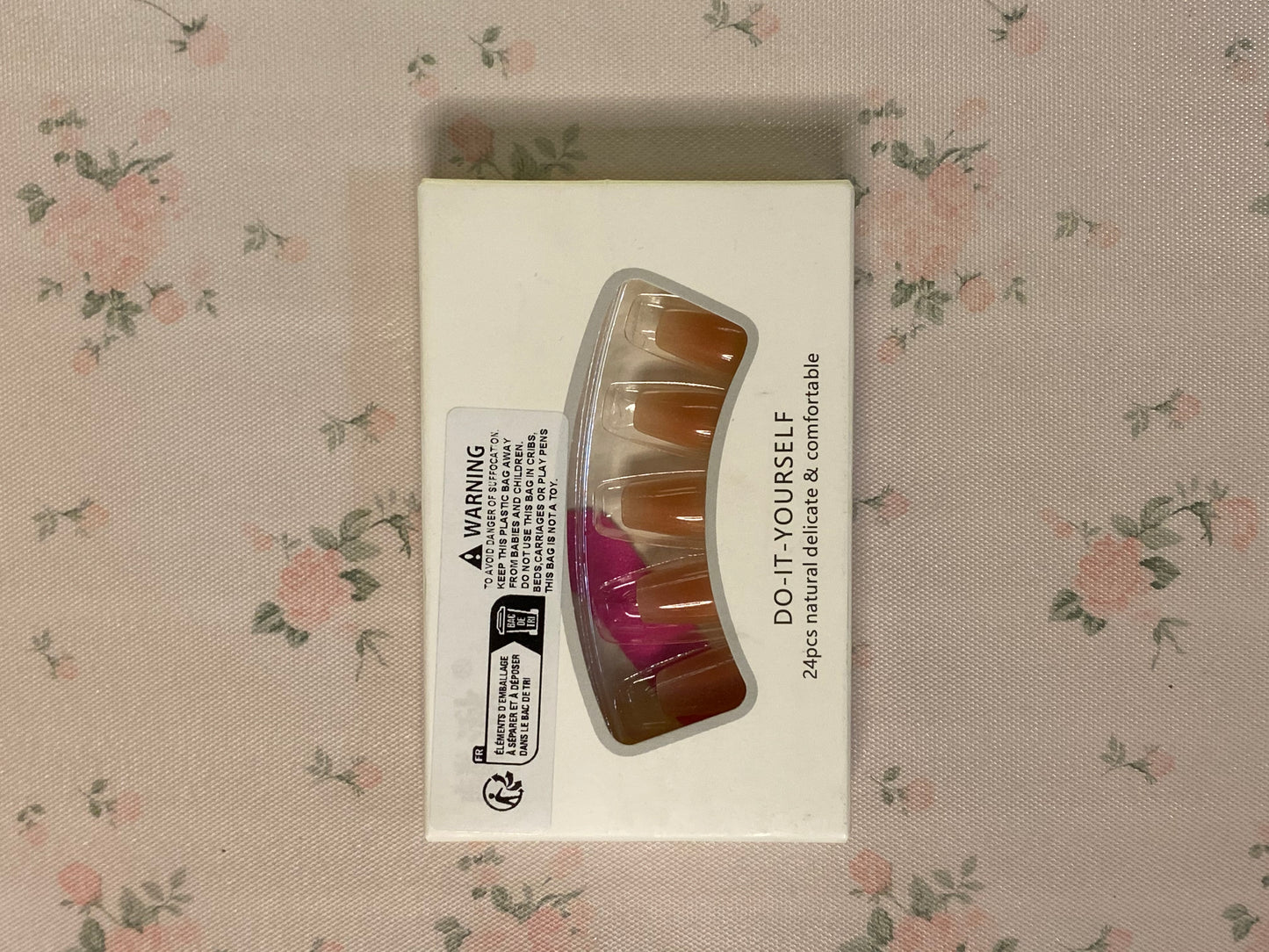 Japanese False Red Nails