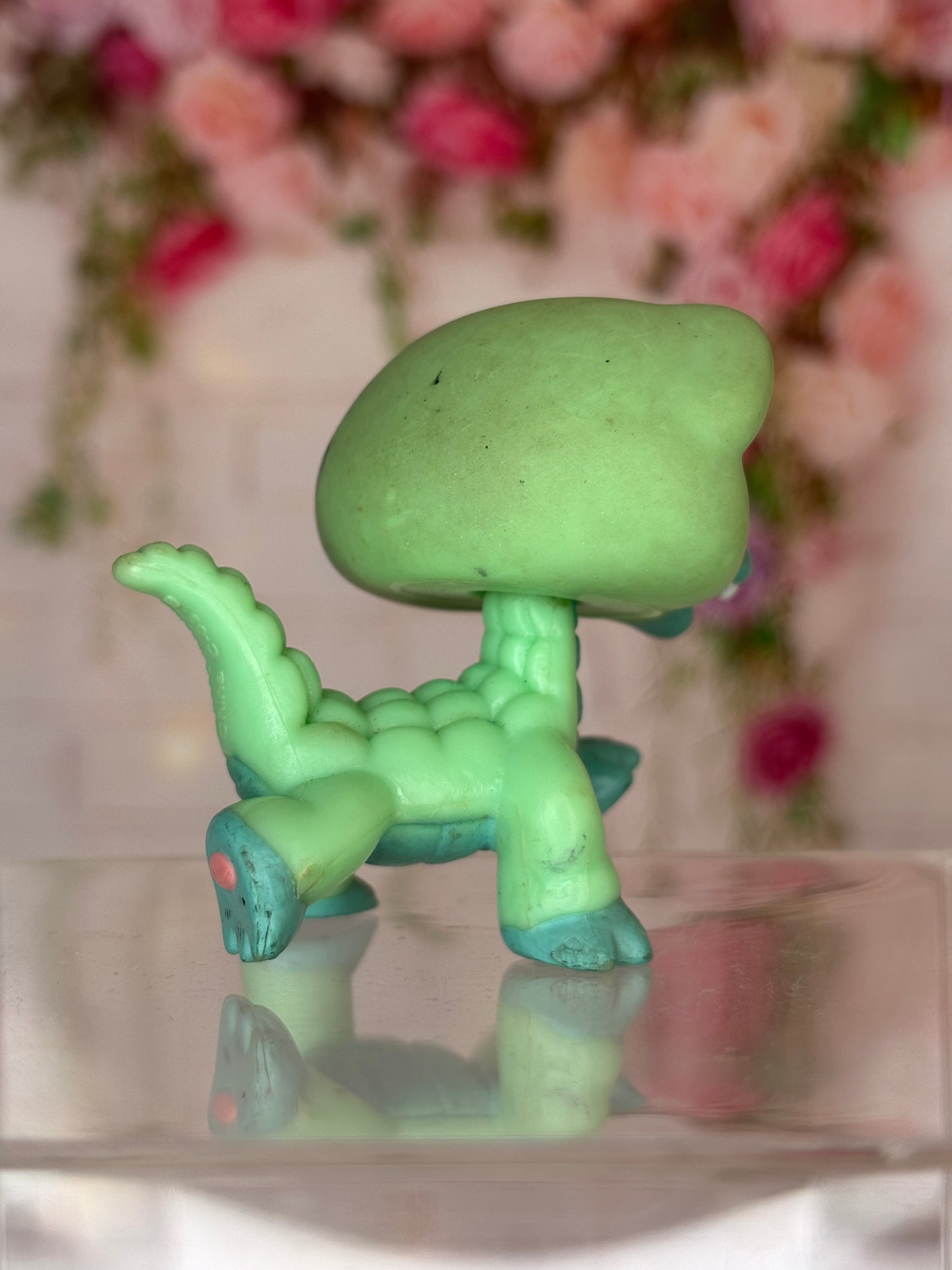 LPS Crocodile #2042