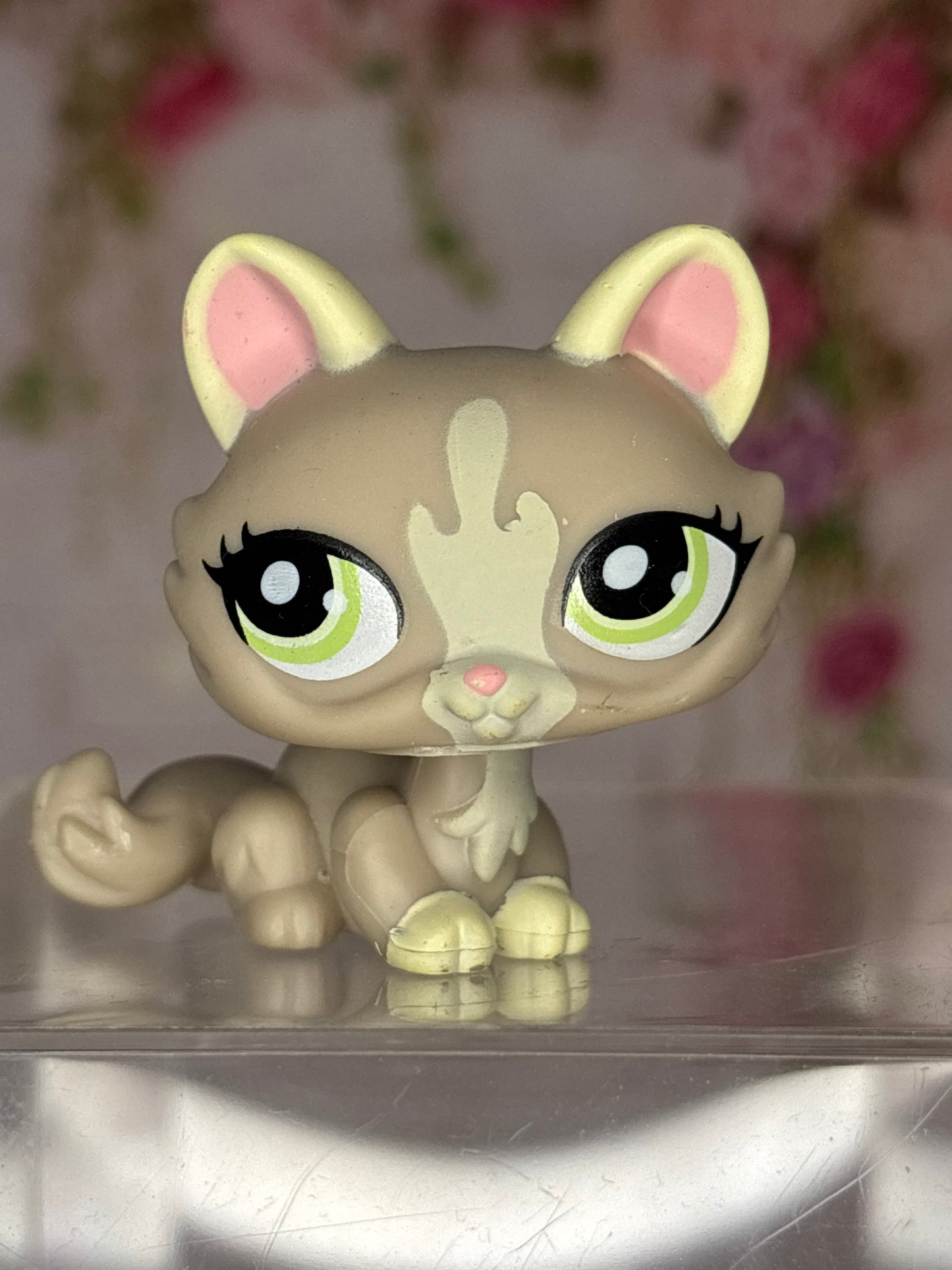 LPS Crouching Cat