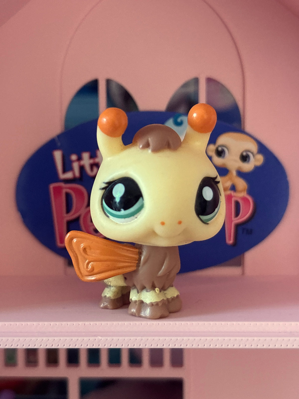 LPS Bee #3576