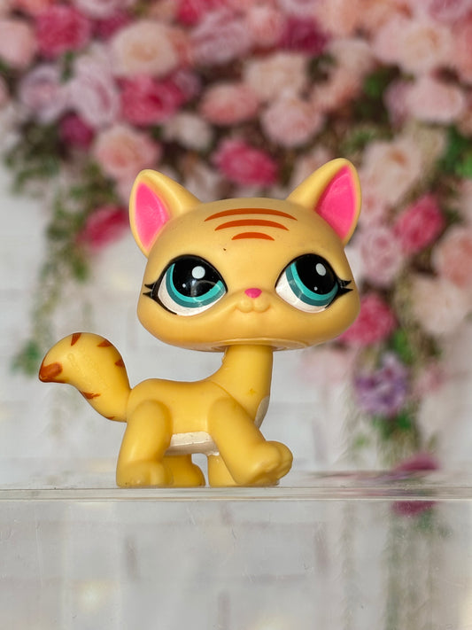 LPS Walking Cat