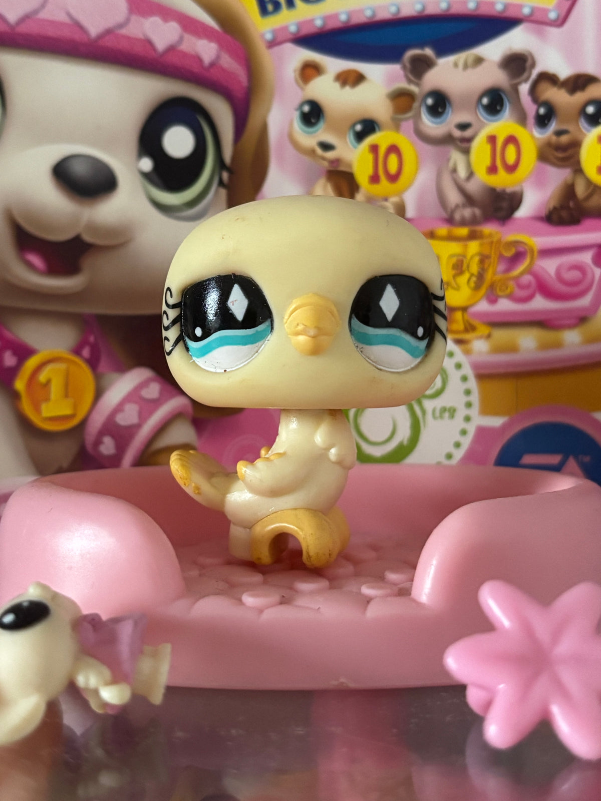 LPS Bird #512
