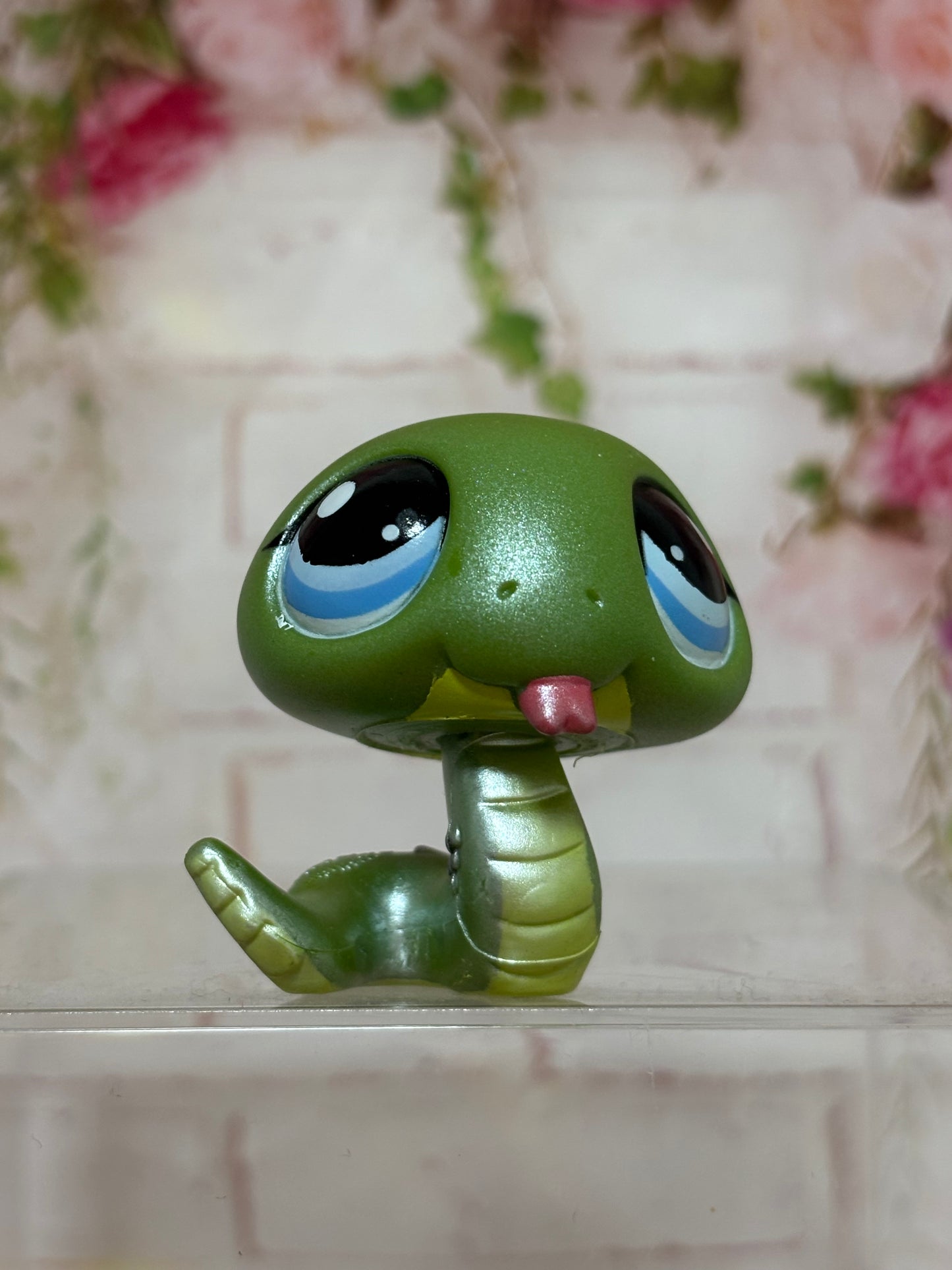 LPS Shimmery Snake