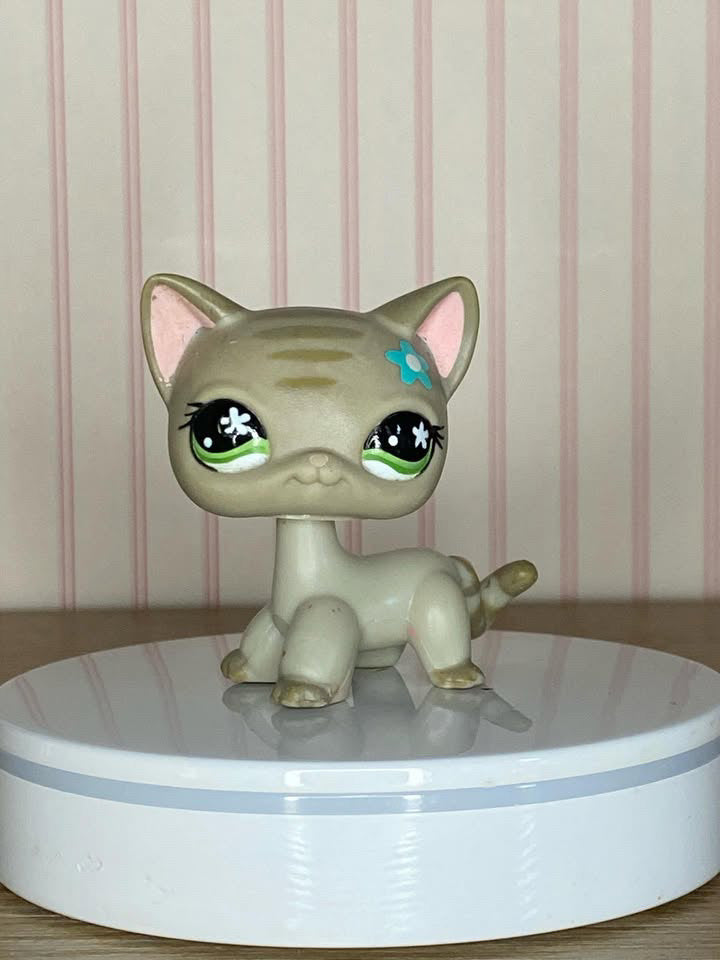 LPS Shorthair Cat #483